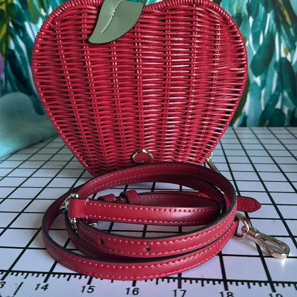 Kate Spade Wicker Red Apple crossbody bag - Picture 10 of 10